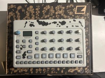 Elektron Model:Cycles Groovebox/Drum Machine FM