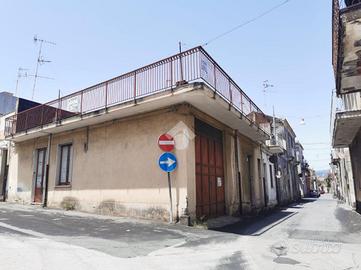 CASA INDIPENDENTE A RIPOSTO
