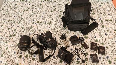 Nikon D5100 + Accessori