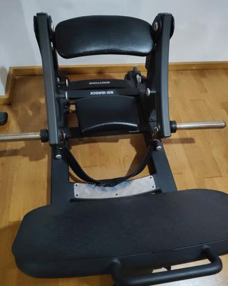 hip thrust machine