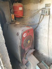 BRUCIATORE A NOCCIOLINO CALDAIA