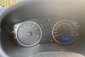 Hyundai I 20 anno 2013 benzina gas di serie