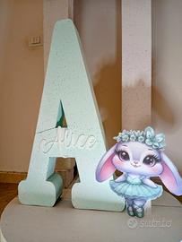 lettera gigante in polistirolo