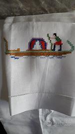 Asciugamani venezia in lino con ricamo