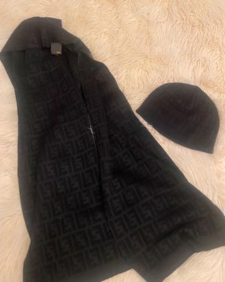 Set sciarpa e cappello Fendi