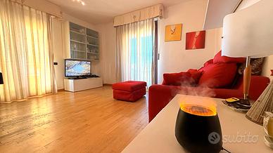 Elegante trivano con ascensore e cantina