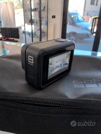 GoPro  8 black 