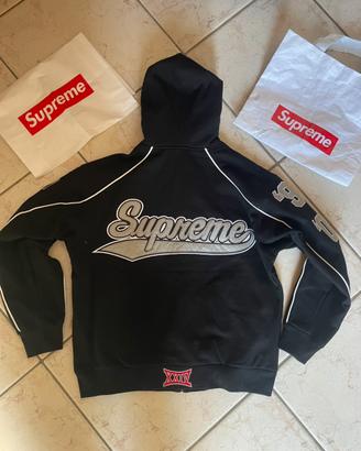 Felpa Supreme Playoffs