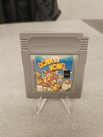 Donkey Kong game boy color/advance.