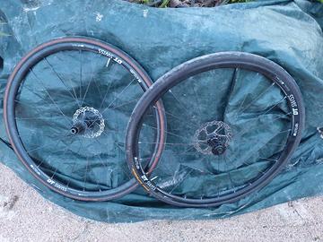 ruote corsa DT swiss r470 DB