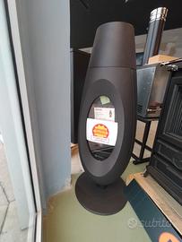 Stufa a legna OVI – design moderno, in ghisa