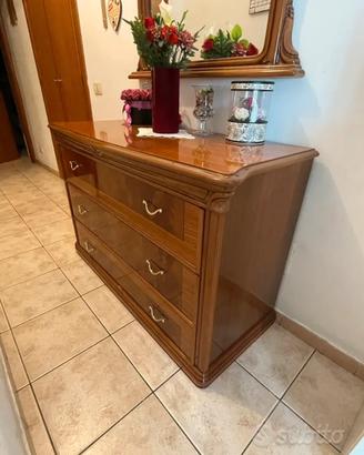 Comò con specchio marrone 45€