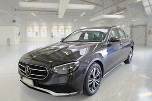 MERCEDES-BENZ E 220 4MATIC BUSINESS SPORT AUTO 4 P