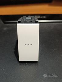 Interruttore Vimar Eikon 20101