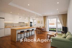 AMPIO TRILOCALE VIA ANTONIO SERRA FLEMING