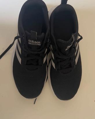 scarpe sportive adidas indoor tg 38 nere