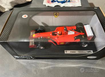 Ferrari f2001 hot wheels schumacher 1/18