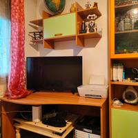 scrivania più mensola