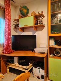 scrivania più mensola