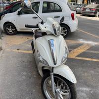 Piaggio Medley 125