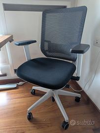 Sedia YAASA Chair Classic bianca come nuova (€449)