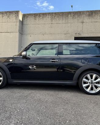 MINI Cooper Clubman D