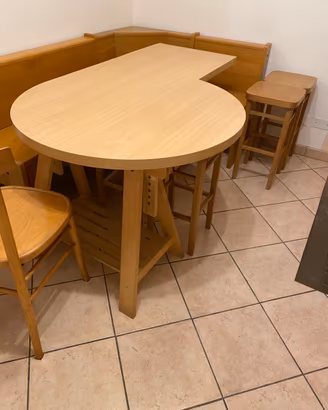 Tavolo legno laminato