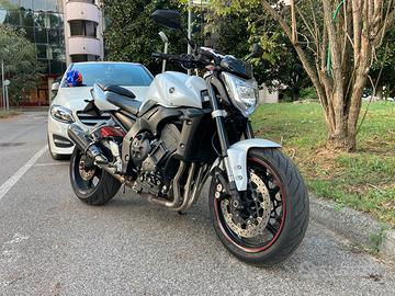 Yamaha FZ1 2008