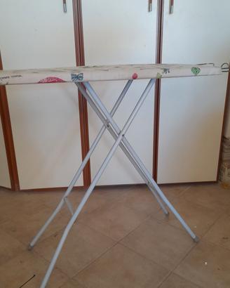 Tavola da stiro