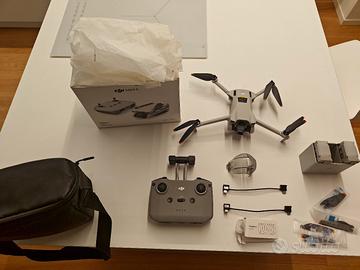 DJI Mini 3 Fly More Combo