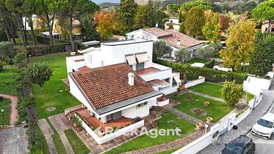 ESCLUSIVA VILLA UNIFAMILIARE