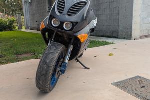 Scooter Aprilia SR 50
