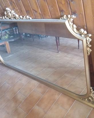 specchio grande in legno dorato classico/vintage
