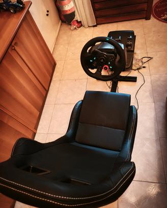 Volante con sedile e pedaliera LOGITECH 