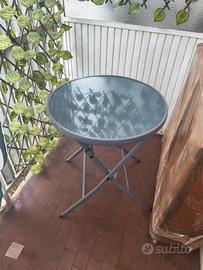 Tavolino da giardino