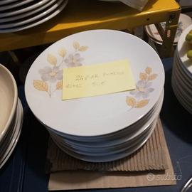 24 piatti vintage Bohemia con fiori grigi e foglie