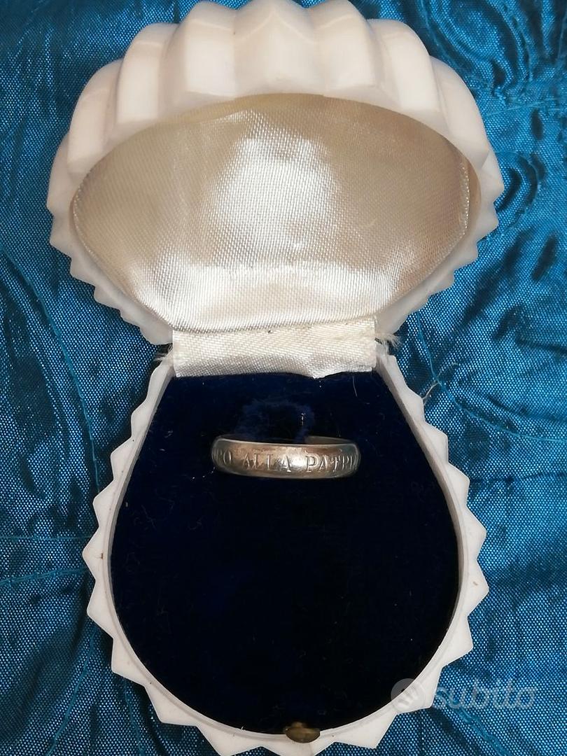 Anello Oro alla Patria Collezionismo In vendita a Torino