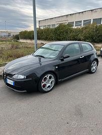 Alfa Romeo 147 GTA 3.2 v6