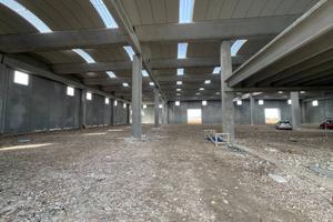 Immobile di 6000 m² con 2 locali a Frattamaggiore