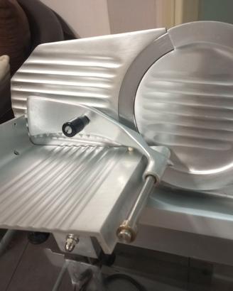 Affettatrice piccola