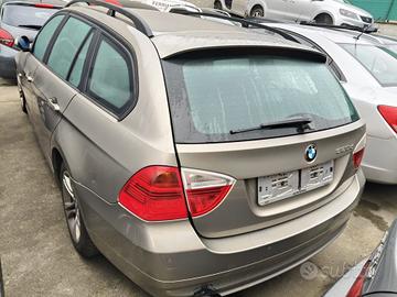 BMW 320 RICAMBI