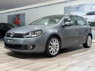 VOLKSWAGEN GOLF 1.6TDI 105CV HIGHLINE 1HANDE