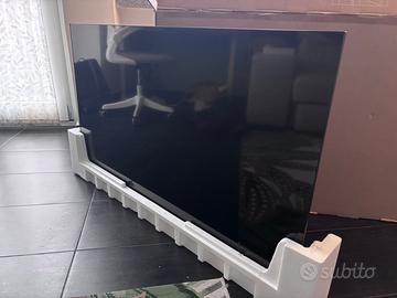 TV Samsung Crystal UHD 50 pollici