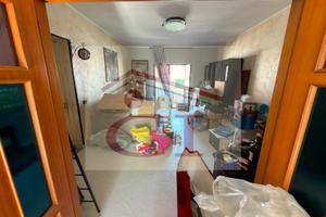 Quadrilocale in contesto privato con box
