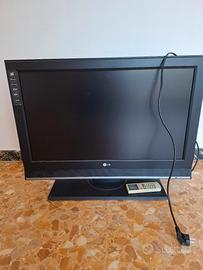 TV schermo piatto LG