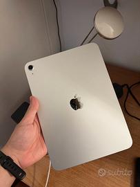 iPad A16 11" 128GB + Cover Tastiera + Penna Logi