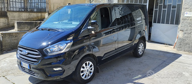 Ford Custom doppia cabina 6 posti