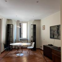 2 librerie alte moderne per soggiorno o studio