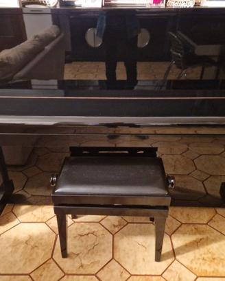 piano verticale 