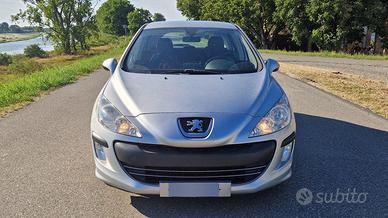 Peugeot 308 1.6 HDi 110 CV